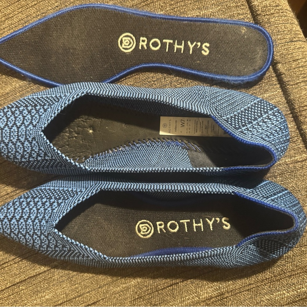 Rothy's The Point flats in the rare, retired Lapis Python blue pattern - Picture 4 of 4